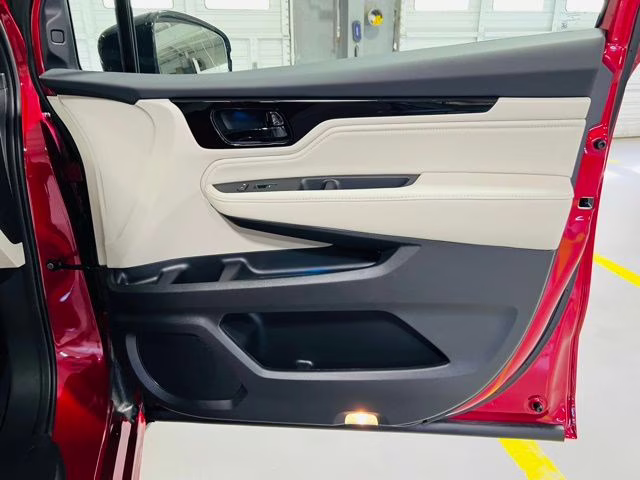 2026 Radiant Red Metallic II Honda Odyssey Elite FWD Van