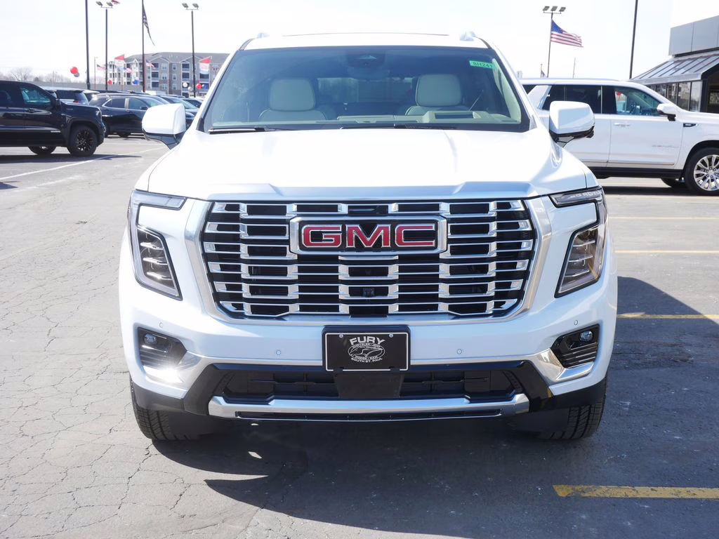 2026 Glacier White Tricoat GMC Yukon XL Denali 4X4 SUV