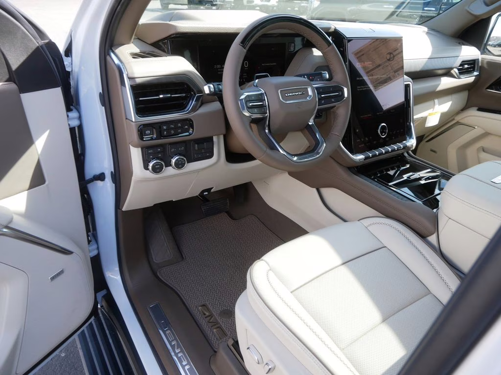 2026 Glacier White Tricoat GMC Yukon XL Denali 4X4 SUV