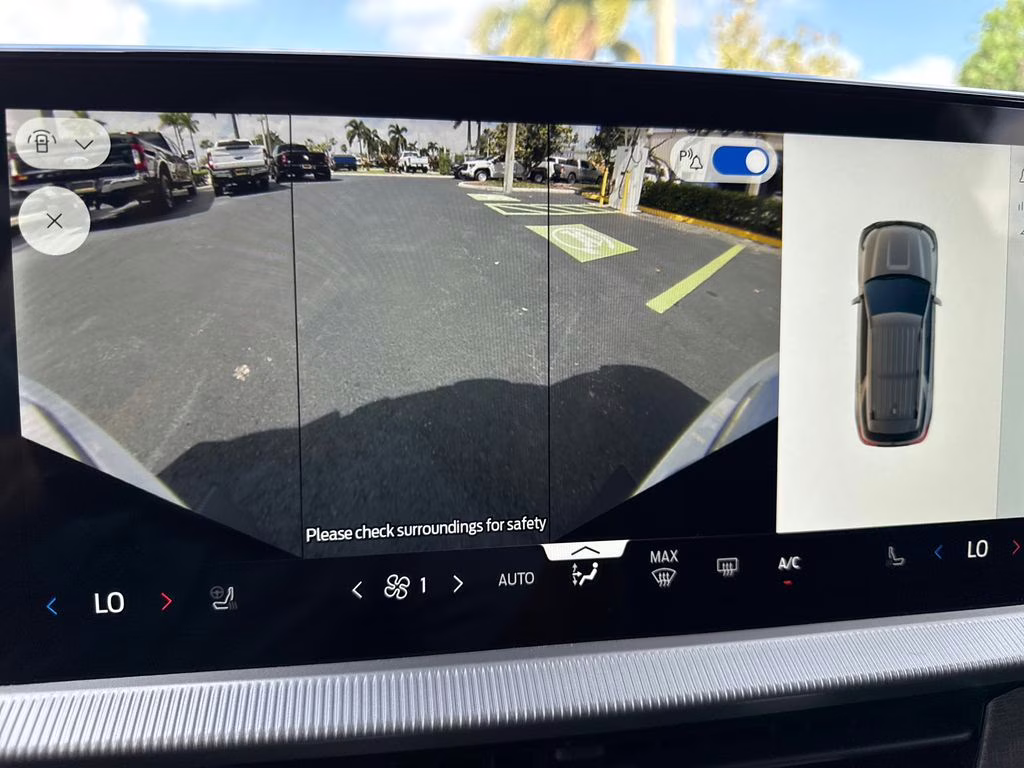 2026 Star White Metallic TC Ford Explorer Platinum RWD SUV