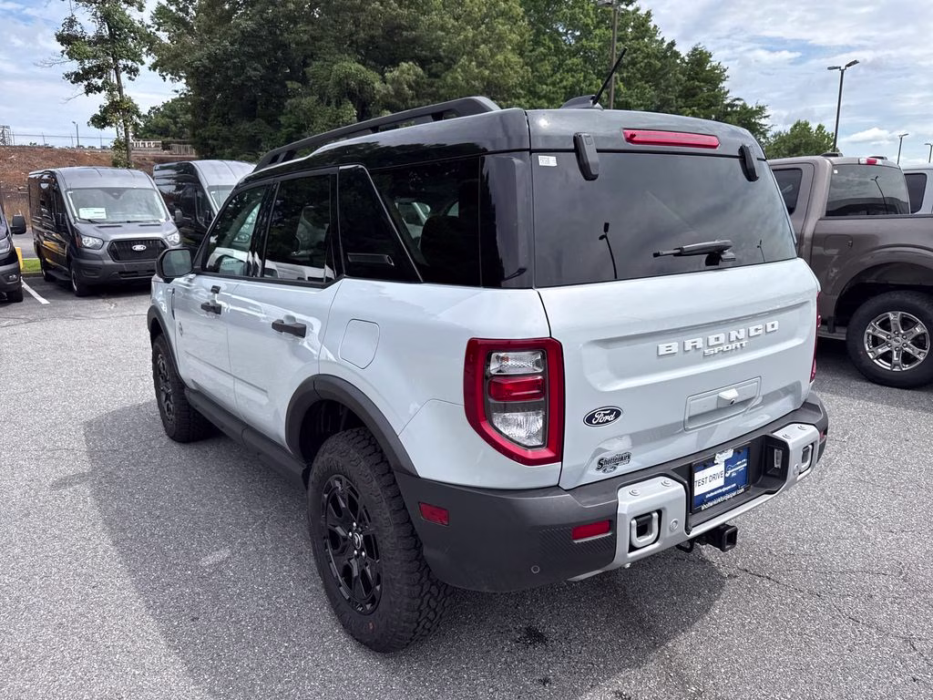 2026 Space White Metallic Ford Bronco Sport Outer Banks 4X4 SUV