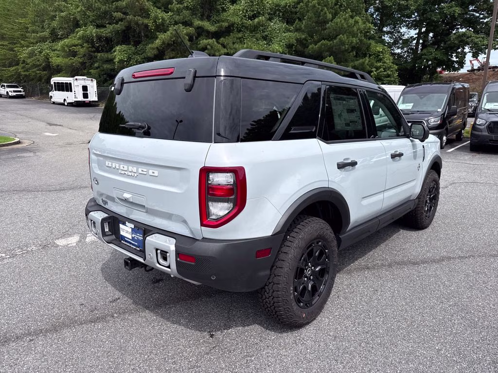 2026 Space White Metallic Ford Bronco Sport Outer Banks 4X4 SUV