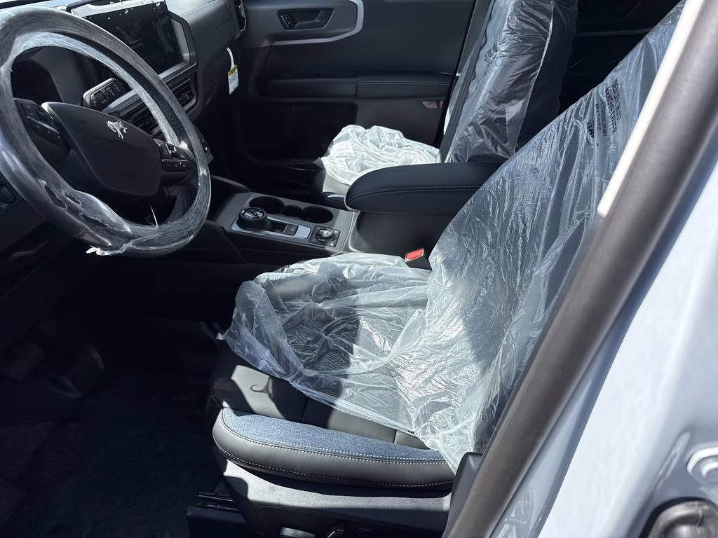 2026 Space White Metallic Ford Bronco Sport Outer Banks 4X4 SUV