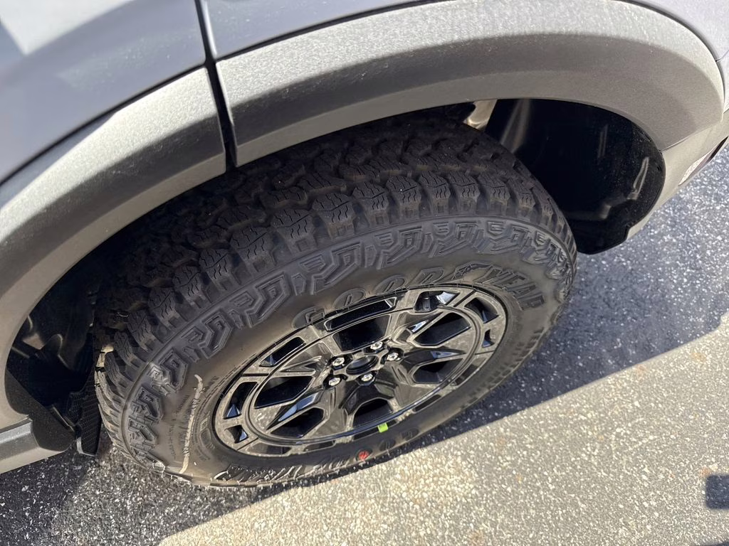 2026 Space White Metallic Ford Bronco Sport Outer Banks 4X4 SUV