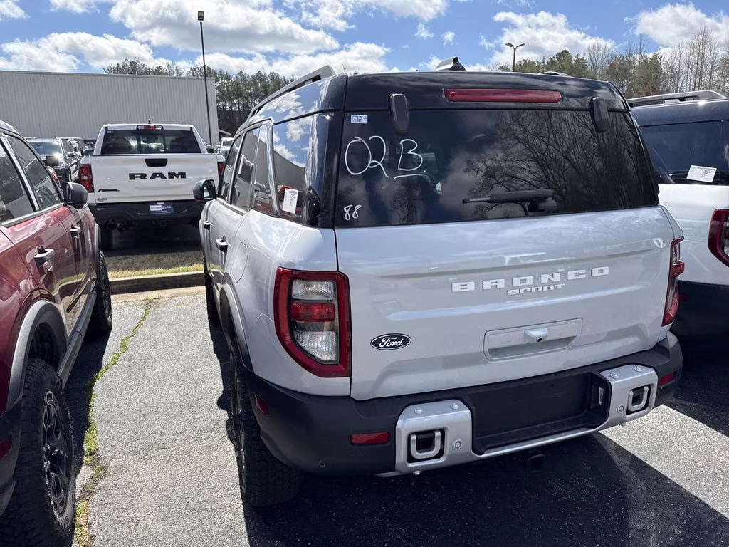 2026 Space White Metallic Ford Bronco Sport Outer Banks 4X4 SUV