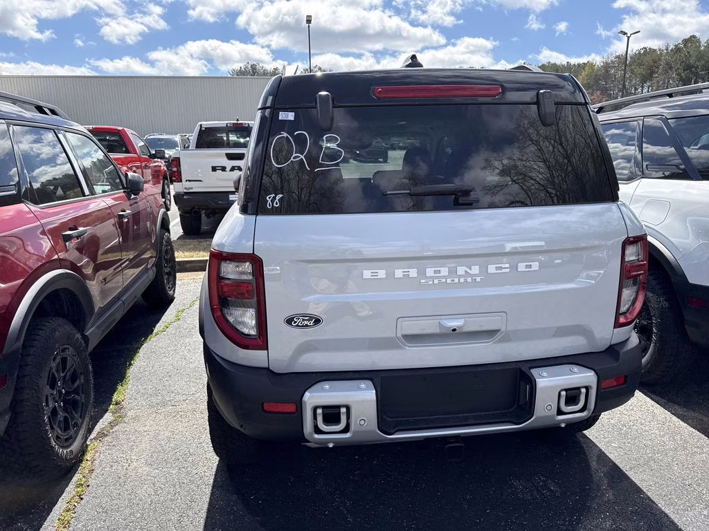 2026 Space White Metallic Ford Bronco Sport Outer Banks 4X4 SUV