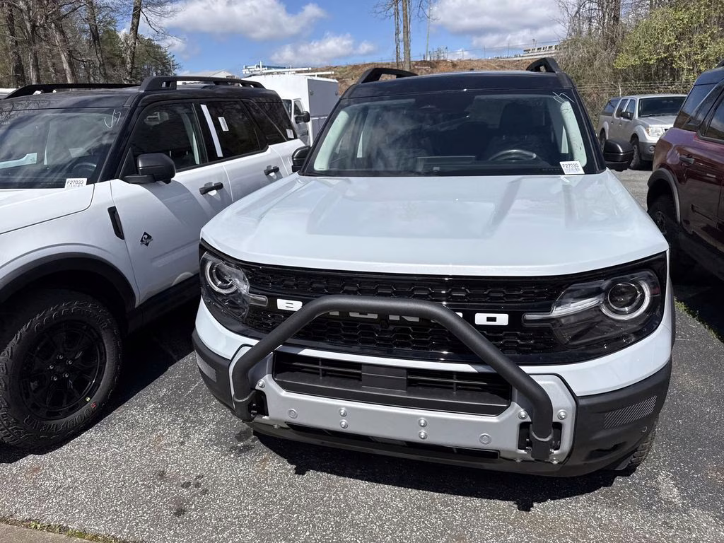2026 Space White Metallic Ford Bronco Sport Outer Banks 4X4 SUV