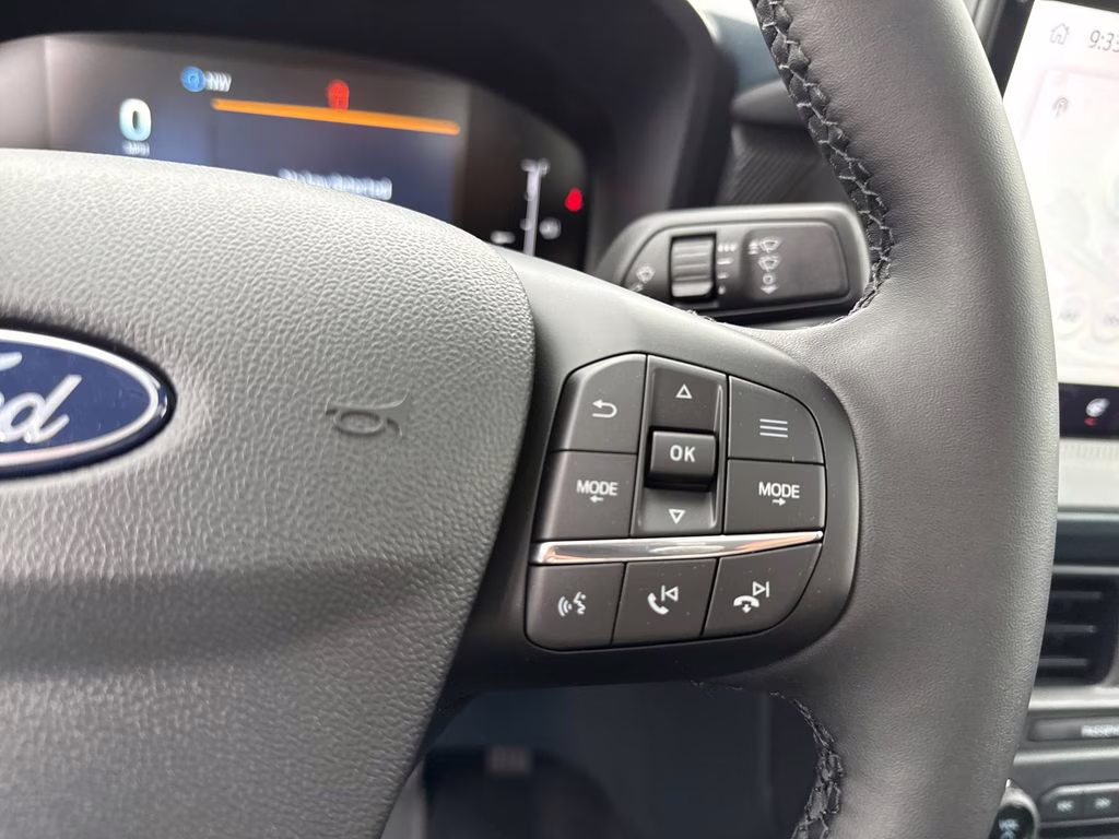 2026 White Ford Maverick XLT AWD Truck