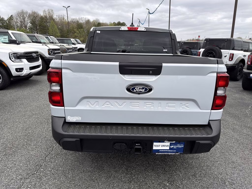 2026 White Ford Maverick XLT AWD Truck