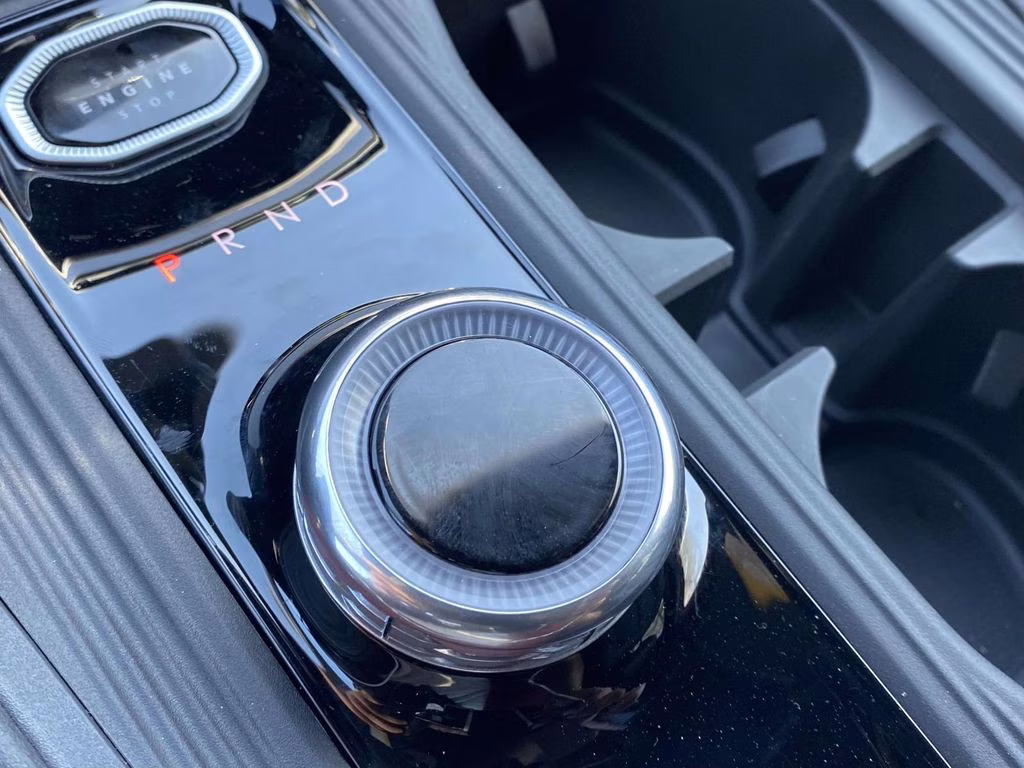 2026 Red Hot Pearlcoat Jeep Cherokee Limited 4X4 SUV