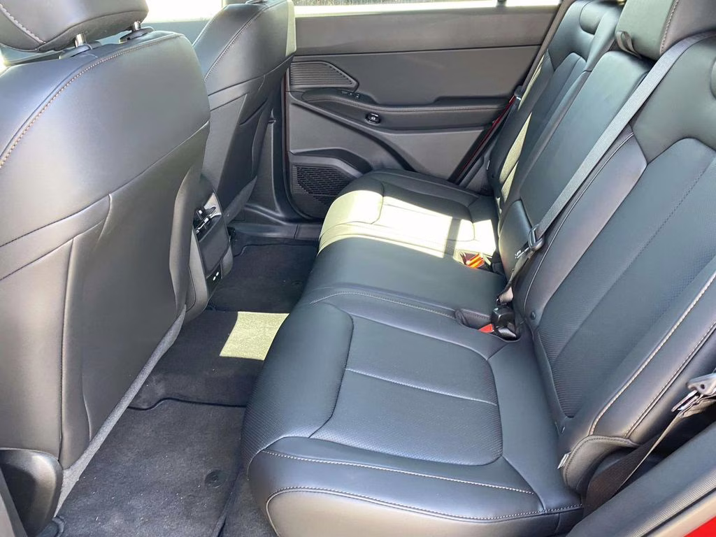 2026 Red Hot Pearlcoat Jeep Cherokee Limited 4X4 SUV