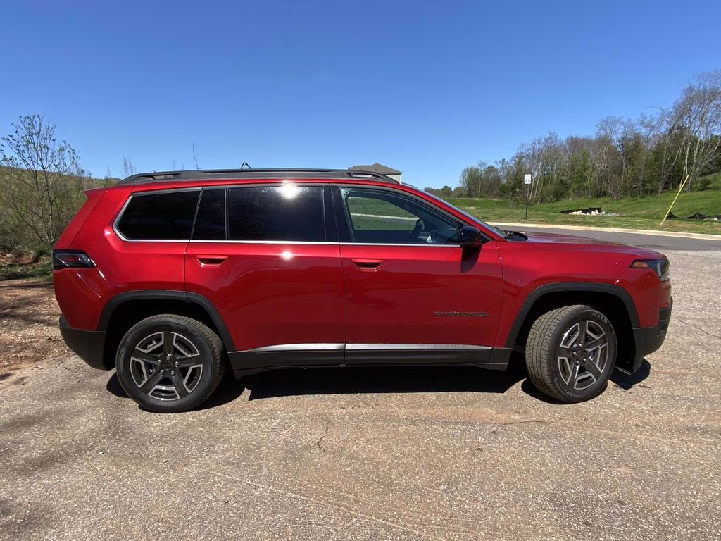 2026 Red Hot Pearlcoat Jeep Cherokee Limited 4X4 SUV