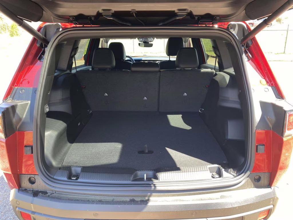 2026 Red Hot Pearlcoat Jeep Cherokee Limited 4X4 SUV