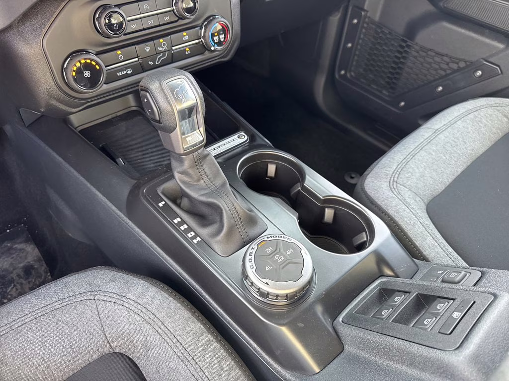 2026 Avalanche Ford Bronco Base 4X4 SUV