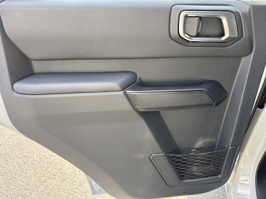 2026 Avalanche Ford Bronco Base 4X4 SUV