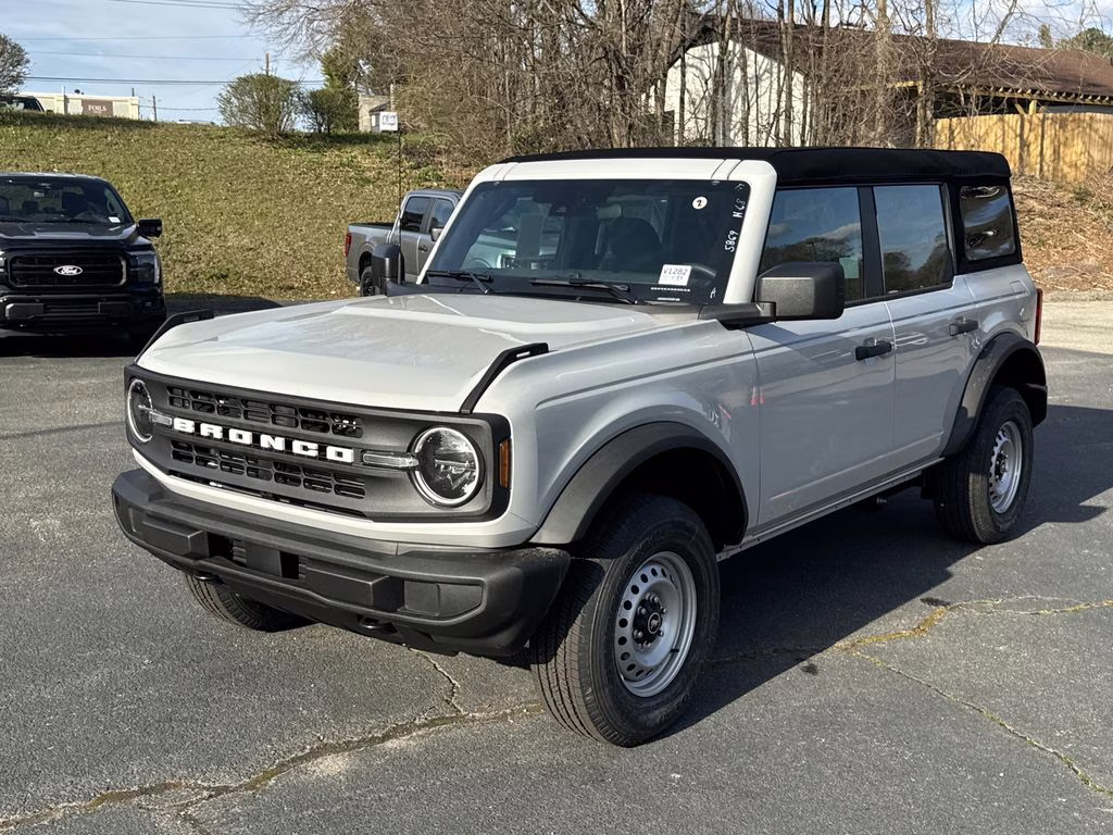 2026 Avalanche Ford Bronco Base 4X4 SUV