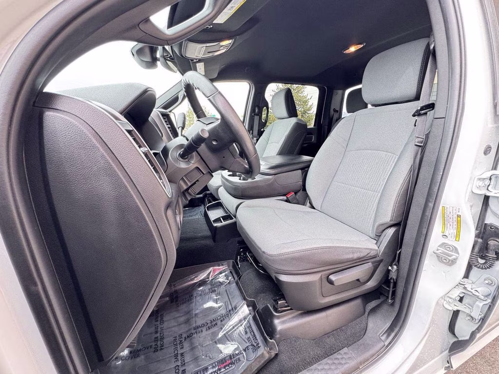 2023 Bright White Clearcoat Ram 2500 Big Horn 4X4 Truck