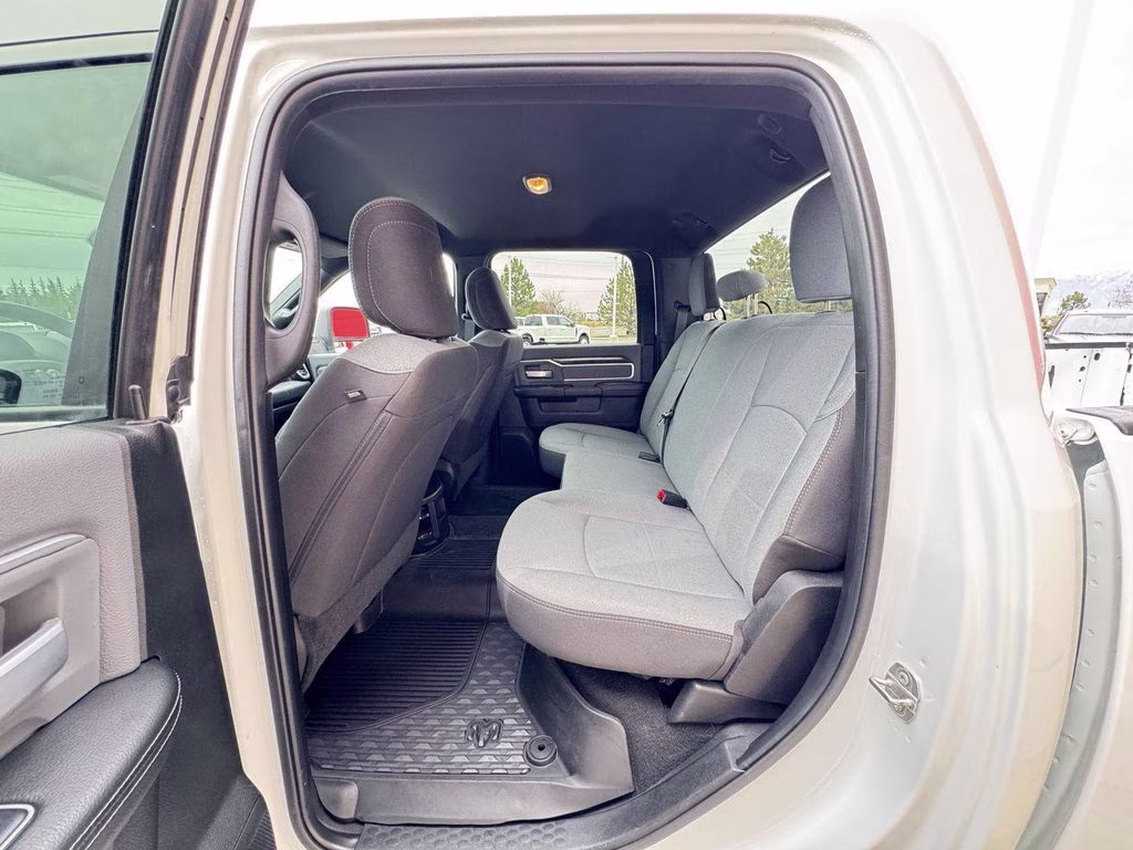2023 Bright White Clearcoat Ram 2500 Big Horn 4X4 Truck