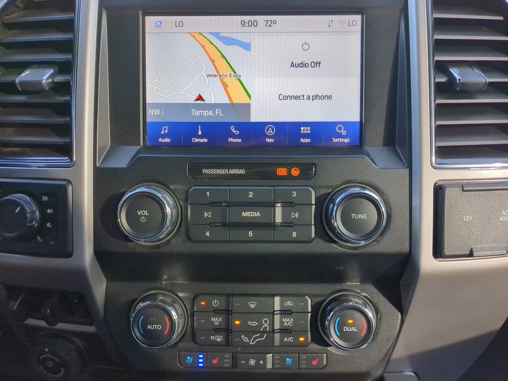 2021 Carbonized Gray Metallic Ford Super Duty F-250 SRW LARIAT Crew Cab Pickup 4X4 Truck