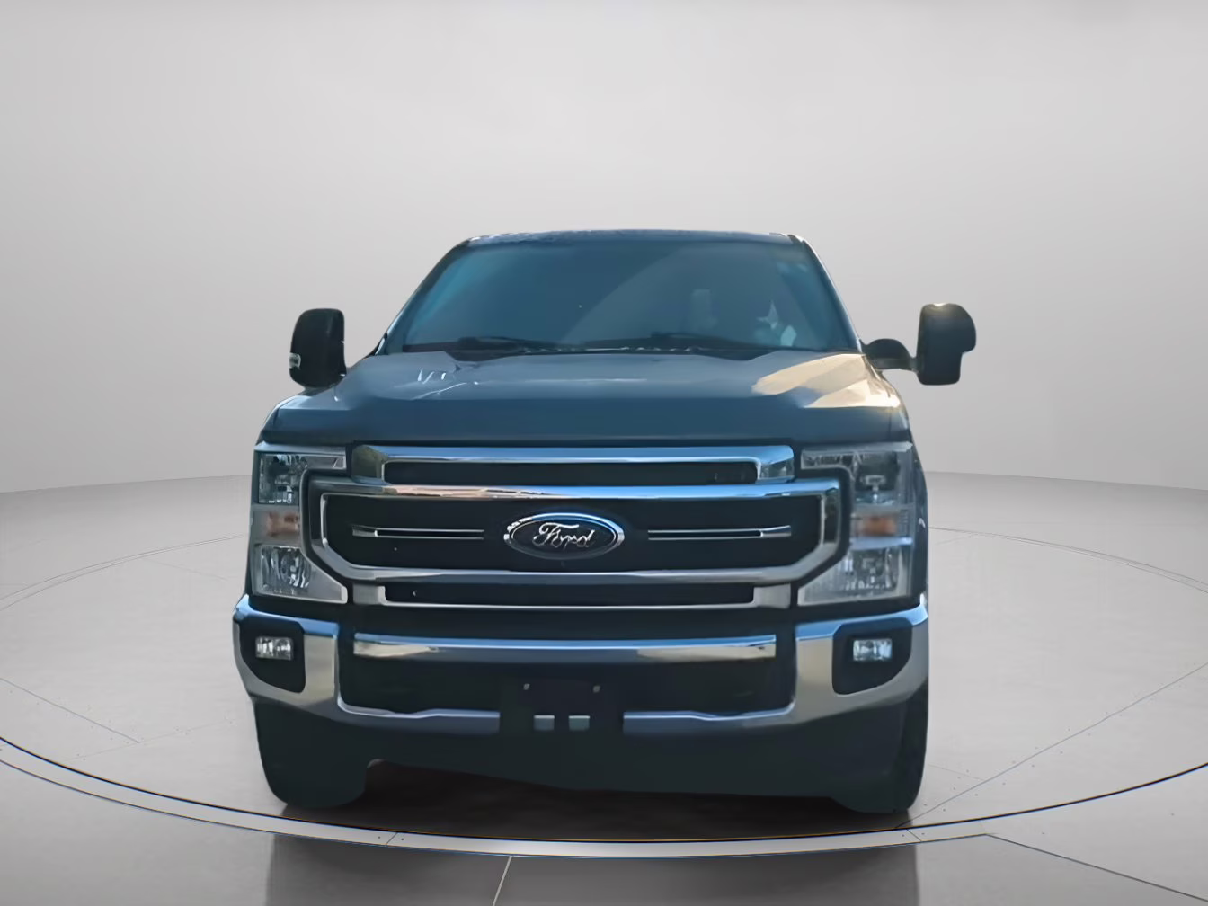 2021 Carbonized Gray Metallic Ford Super Duty F-250 SRW LARIAT Crew Cab Pickup 4X4 Truck