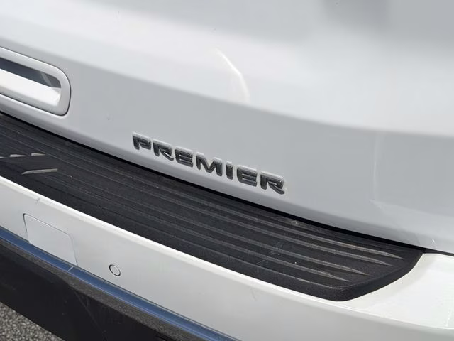 2023 Summit White Chevrolet Suburban Premier 4X4 SUV