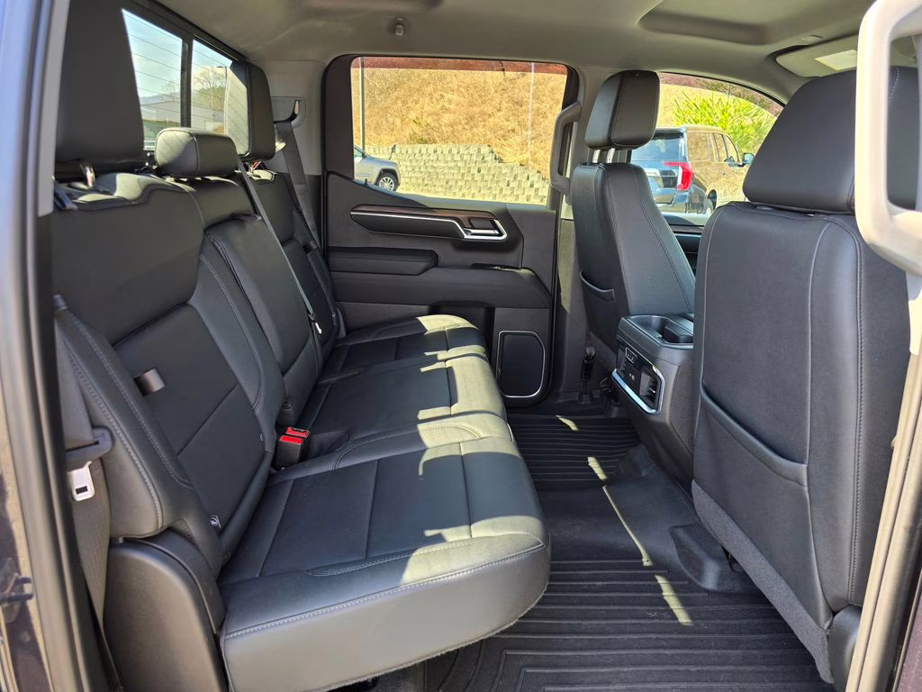 2023 Titanium Rush Metallic GMC Sierra 1500 SLT 4X4 Truck