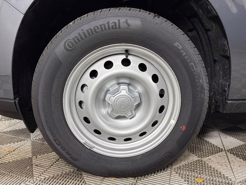 2026 Gray Metallic Ford Maverick XL FWD Truck