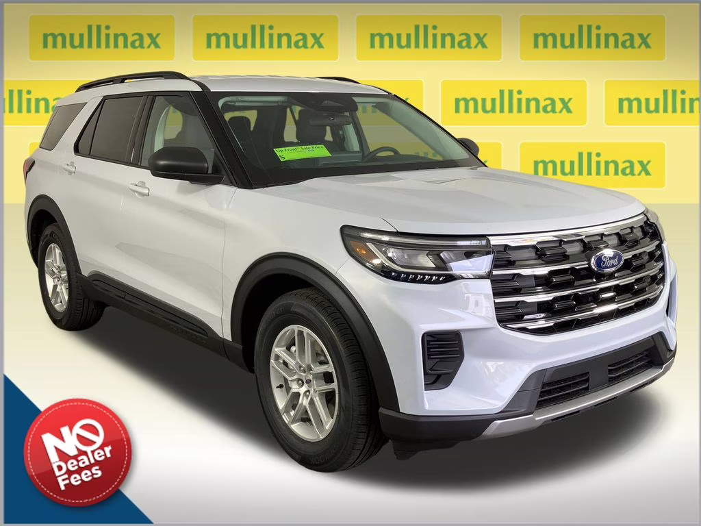2026 Space White Metallic Ford Explorer Active RWD SUV