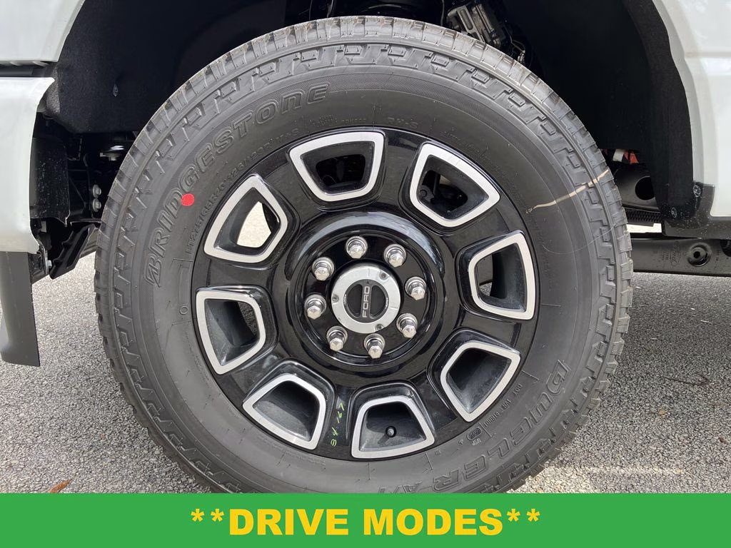 2026 Avalanche Ford Super Duty F-350 SRW Platinum 4X4 Truck