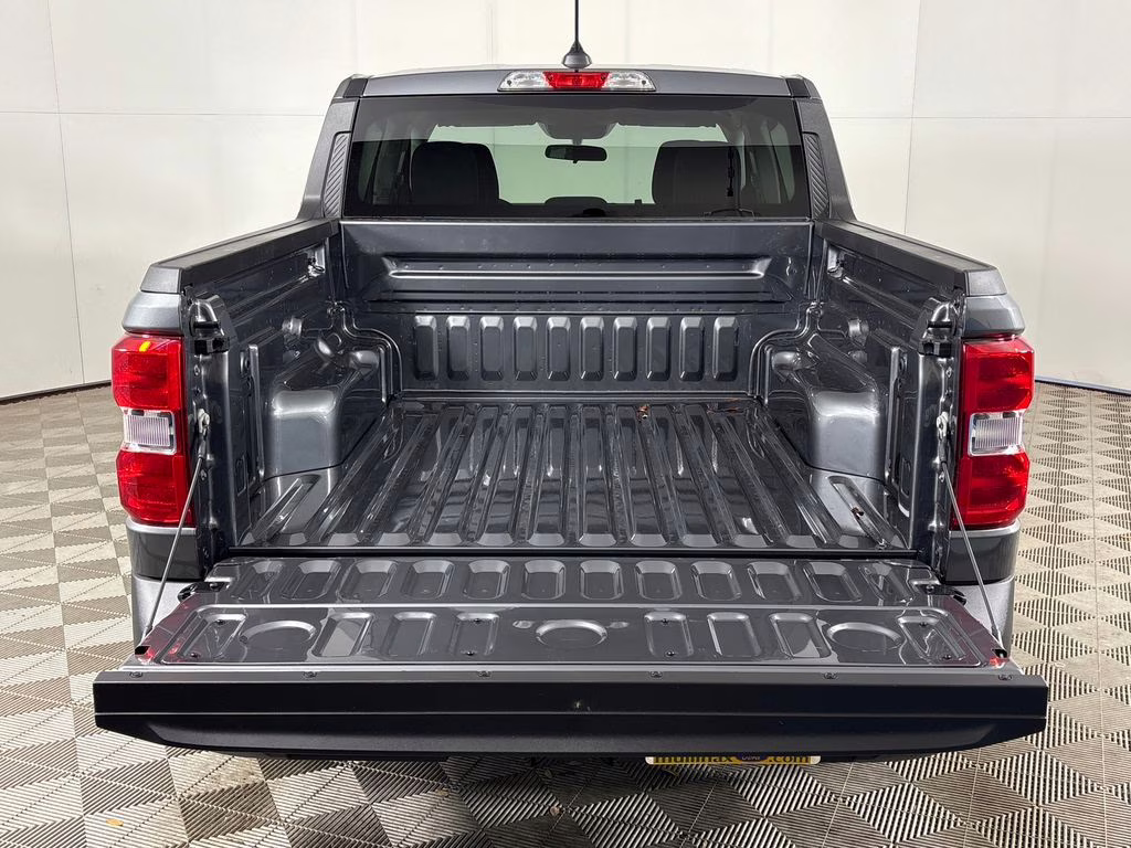 2026 Gray Metallic Ford Maverick XL FWD Truck