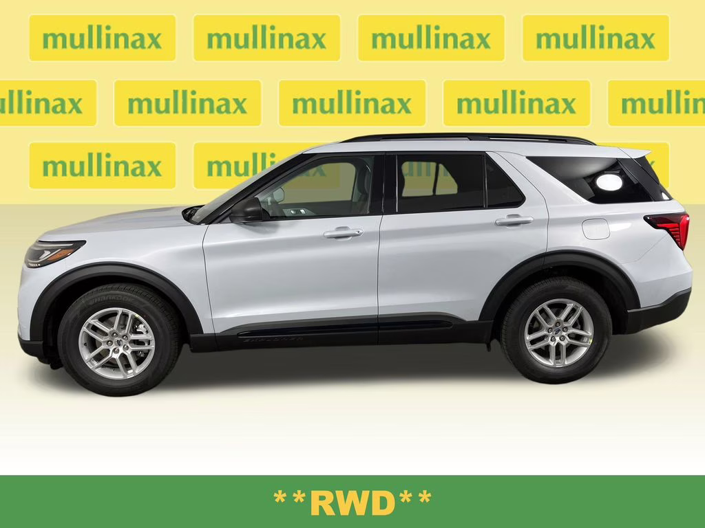 2026 Space White Metallic Ford Explorer Active RWD SUV