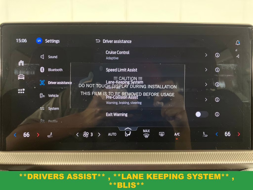 2026 Space White Metallic Ford Explorer Active RWD SUV