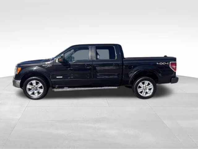 2012 Tuxedo Black Metallic Ford F-150 Lariat 4X4 Truck