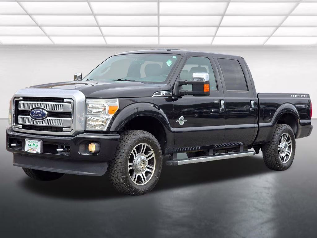 2015 Tuxedo Black Metallic Ford Super Duty F-250 SRW Lariat 4X4 Truck