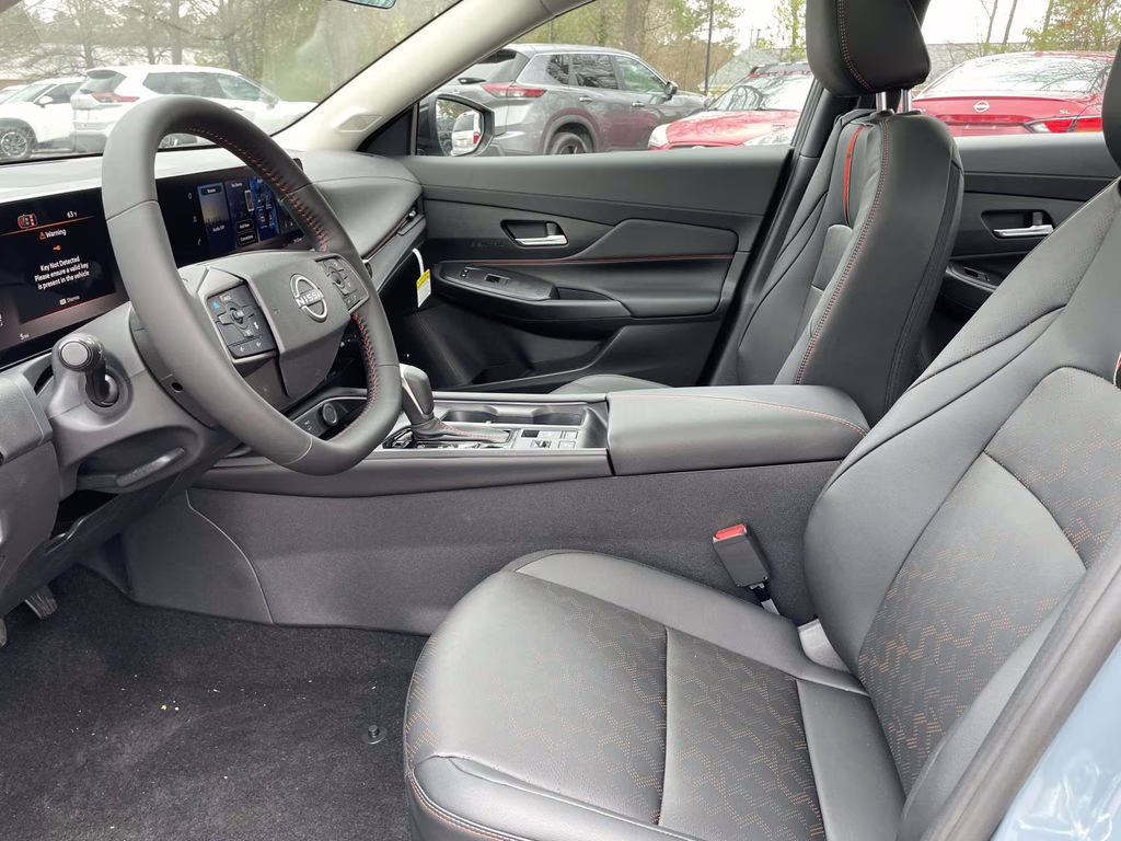 2026 Atlantic Gray/Super Black Nissan Sentra SR FWD Sedan