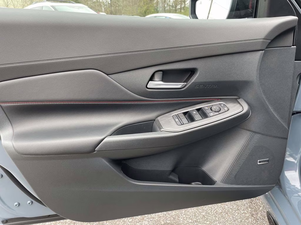 2026 Atlantic Gray/Super Black Nissan Sentra SR FWD Sedan