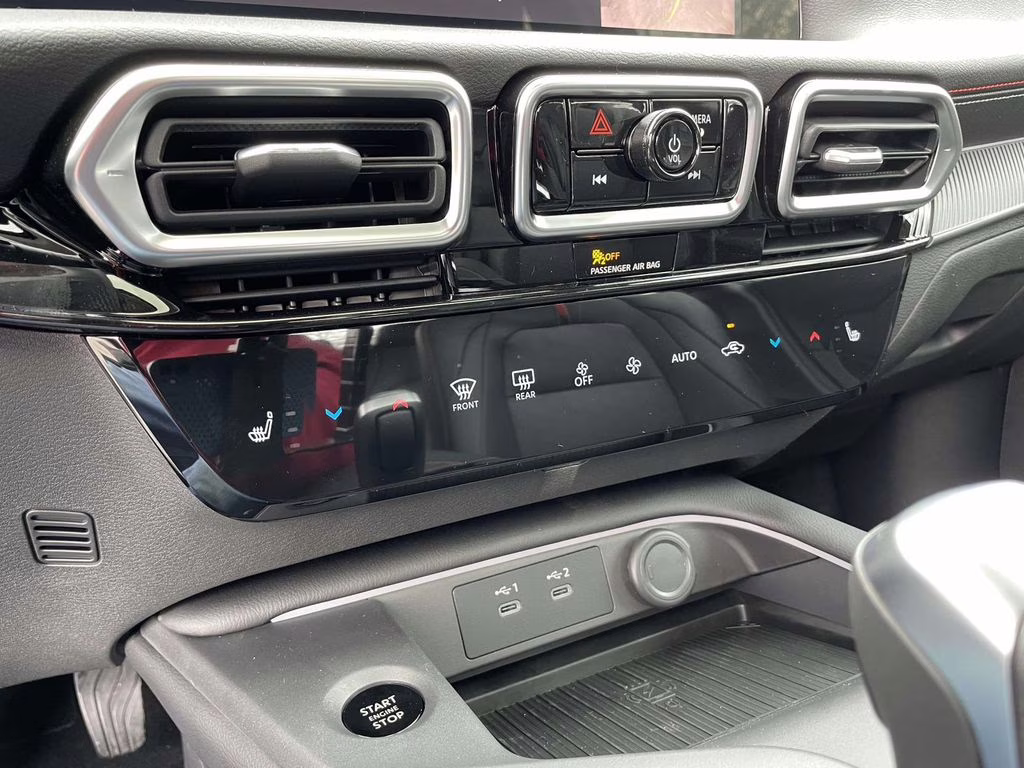 2026 Atlantic Gray/Super Black Nissan Sentra SR FWD Sedan