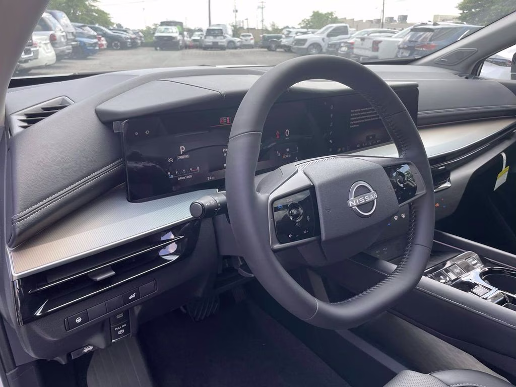 2026 Everest White Pearl Tricoat Nissan Murano SL AWD SUV