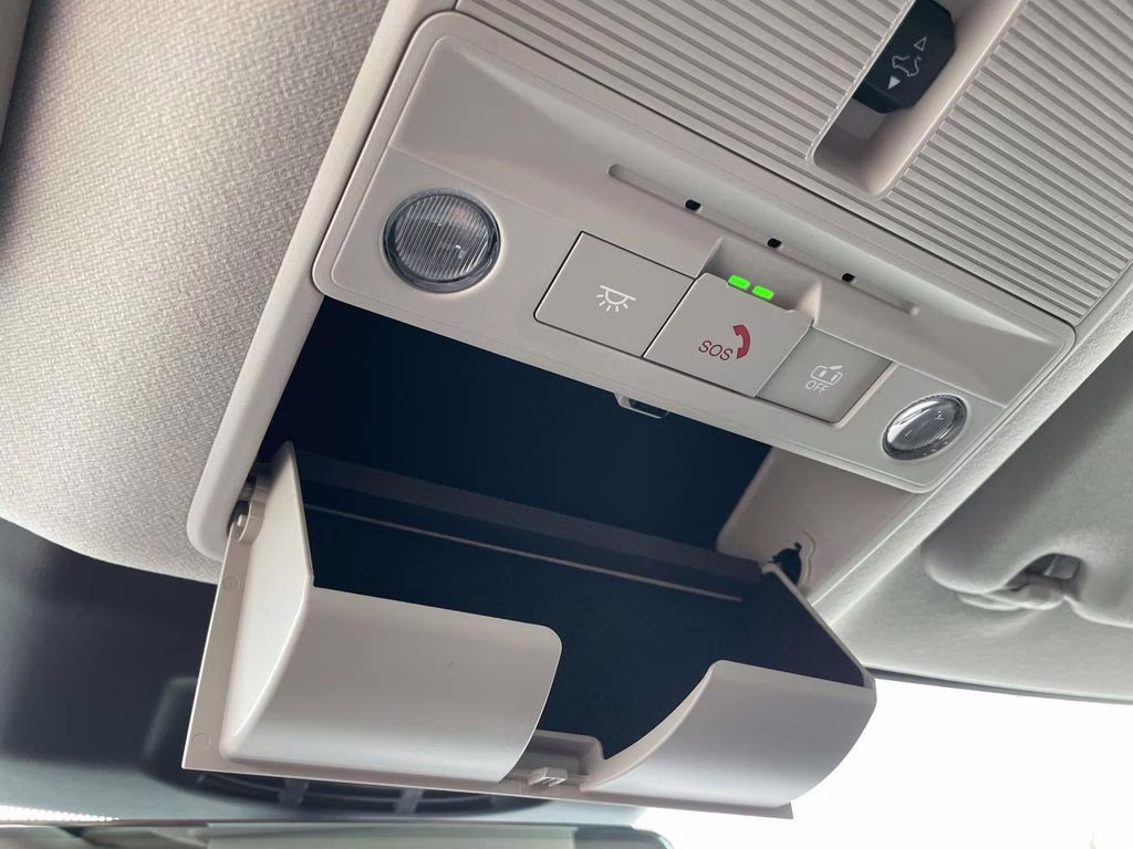 2026 Atlantic Gray/Super Black Nissan Sentra SR FWD Sedan