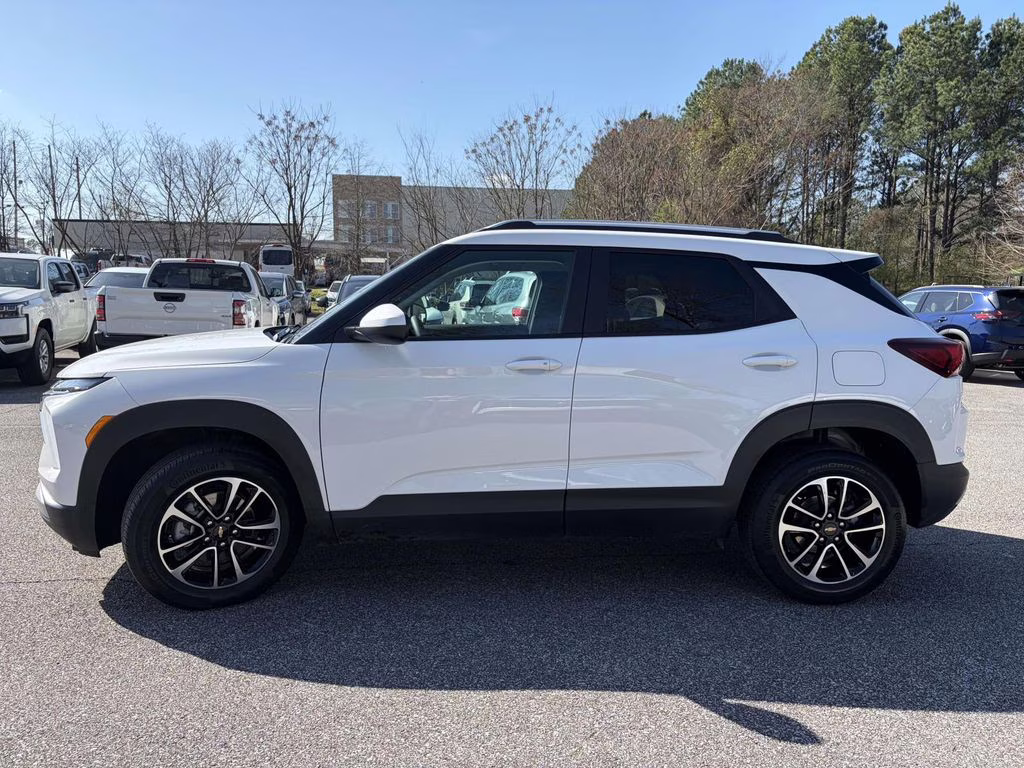 2025 Summit White Chevrolet Trailblazer 3LT LEATHER AWD AWD SUV
