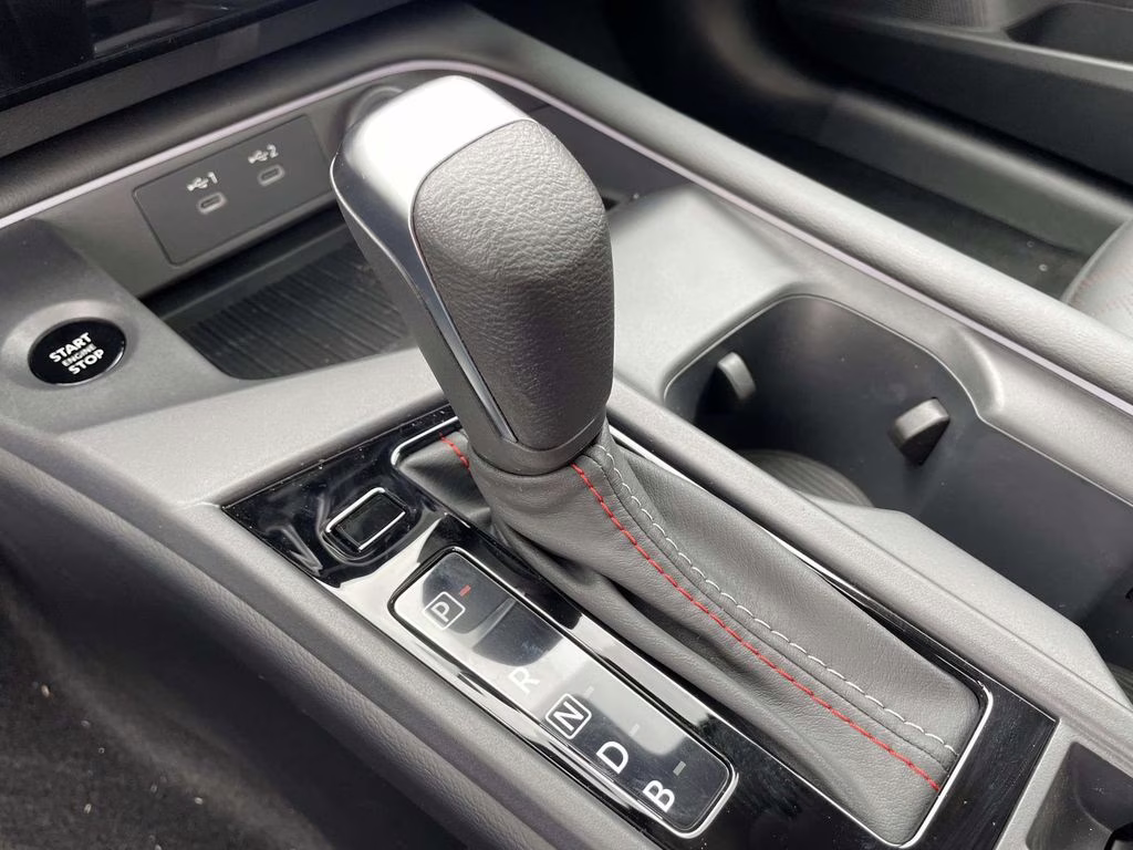 2026 Atlantic Gray/Super Black Nissan Sentra SR FWD Sedan