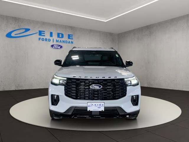 2026 Space White Metallic Ford Explorer ST-Line 4X4 SUV