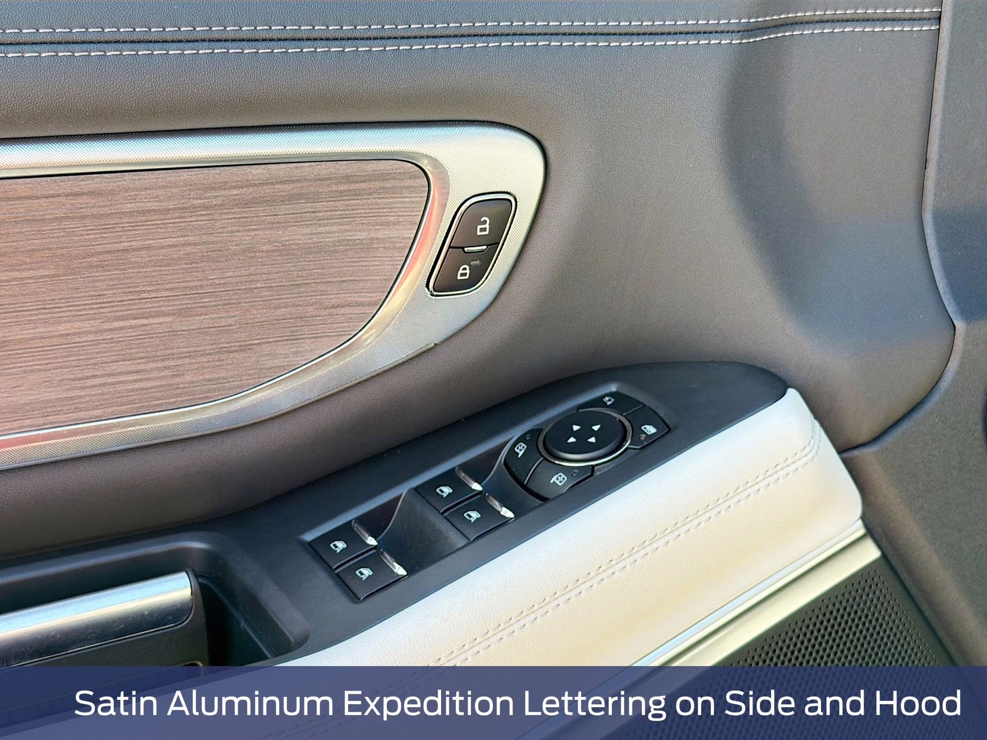 2026 Agate Black Metallic Ford Expedition Max Platinum 4X4 SUV