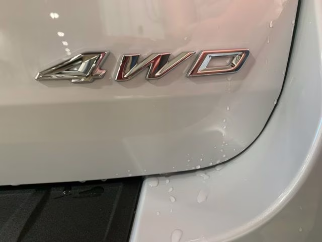 2026 Space White Metallic Ford Explorer ST-Line 4X4 SUV