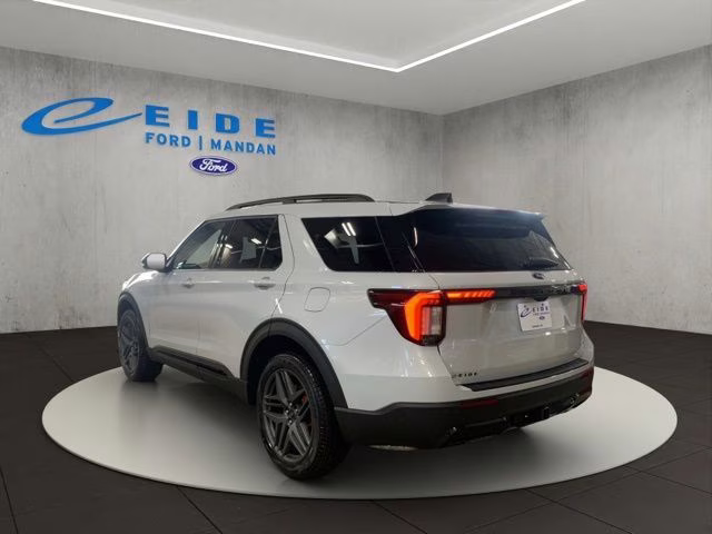 2026 Space White Metallic Ford Explorer ST-Line 4X4 SUV