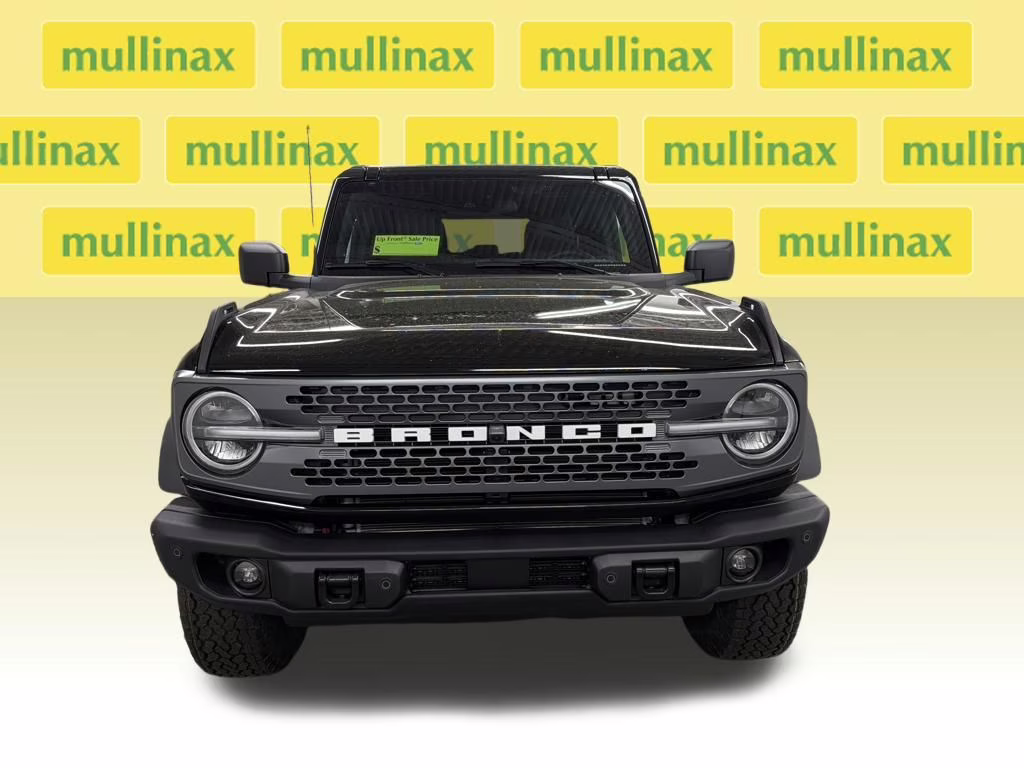 2026 SHADOW BLACK Ford Bronco Badlands 4X4 SUV