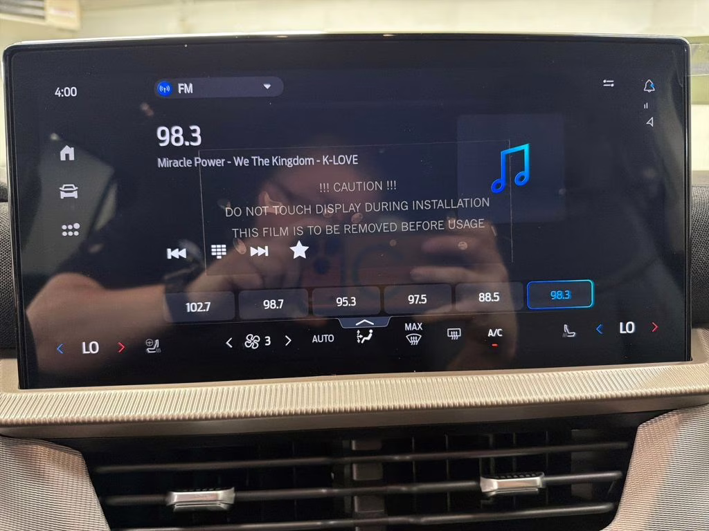 2026 STAR WHITE TRI-COAT Ford Explorer Active RWD SUV