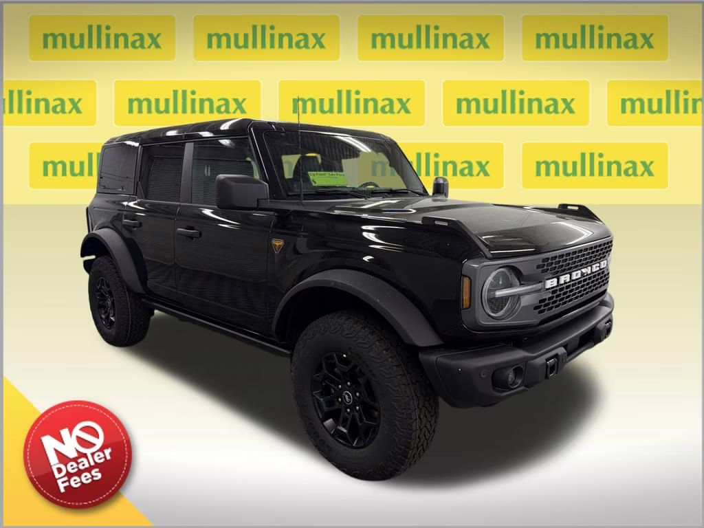 2026 SHADOW BLACK Ford Bronco Badlands 4X4 SUV