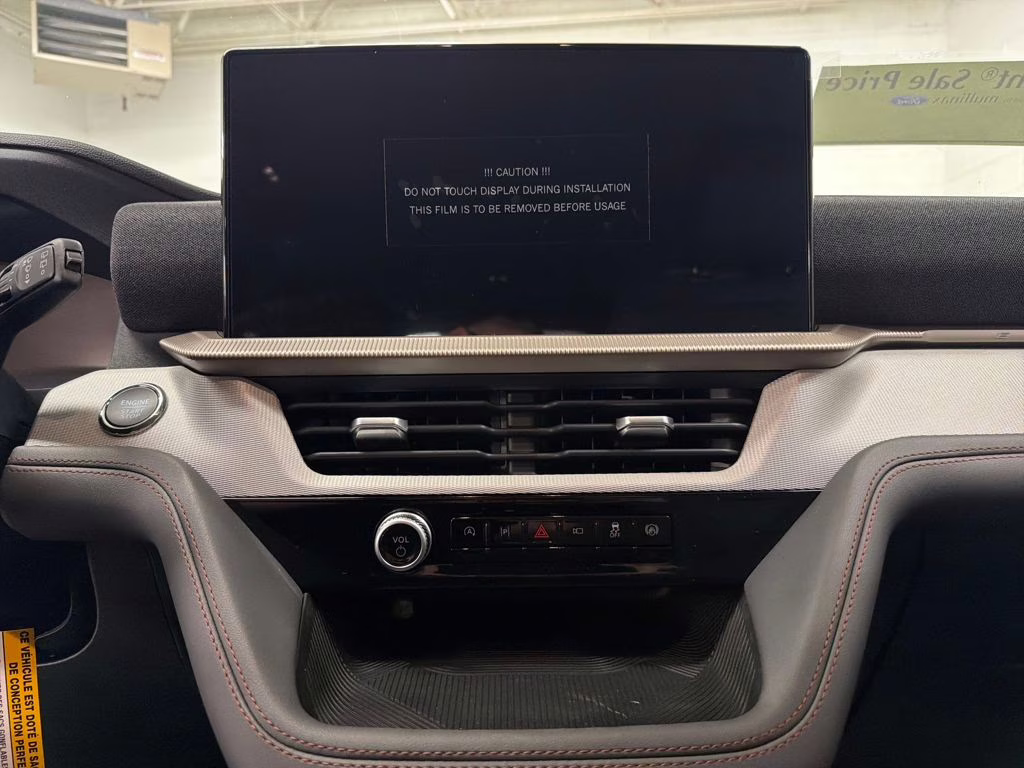 2026 STAR WHITE TRI-COAT Ford Explorer Active RWD SUV