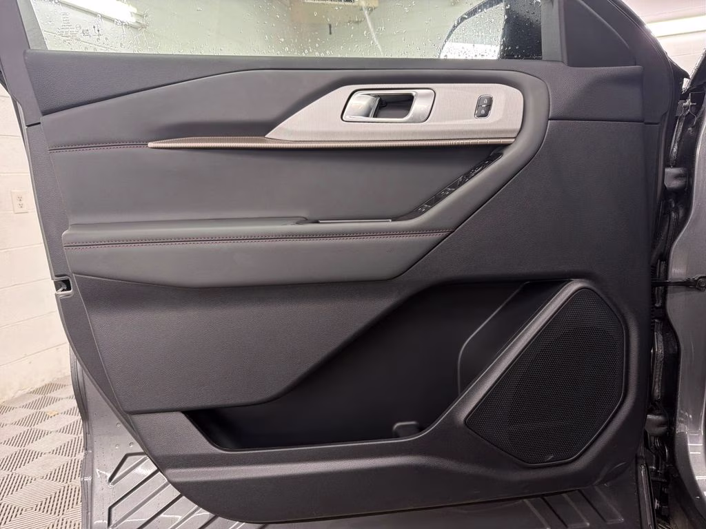 2026 CARBONIZED GRAY Ford Explorer Active RWD SUV